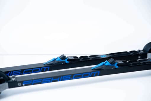 FF 360 Flow Classic roller ski showcasing sleek design and performance-driven technology.
