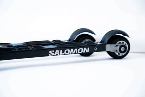 FF 360 Flow Classic roller ski - lightweight frame with enhanced stability.